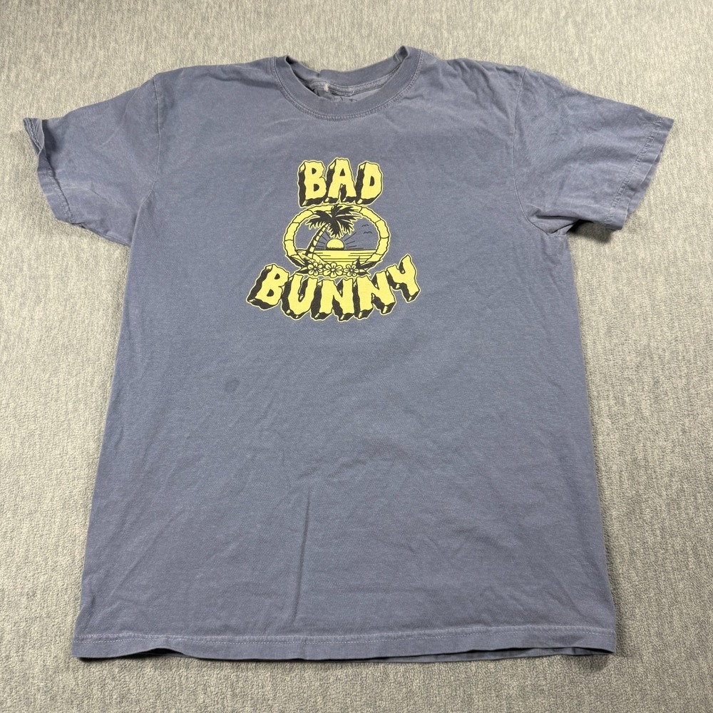 Bad Bunny T-Shirt Mens Medium Blue Worlds Hottest Tour 2022 Concert Graphic Tee